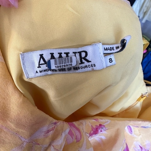 AMUR Vi silk yellow floral dress - Picture 6 of 10